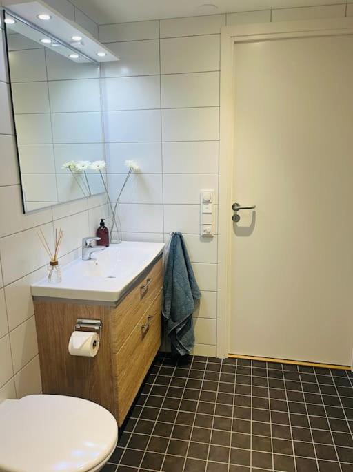 City Center 7Th Floor Apartement With Beautiful View Tromsø Extérieur photo